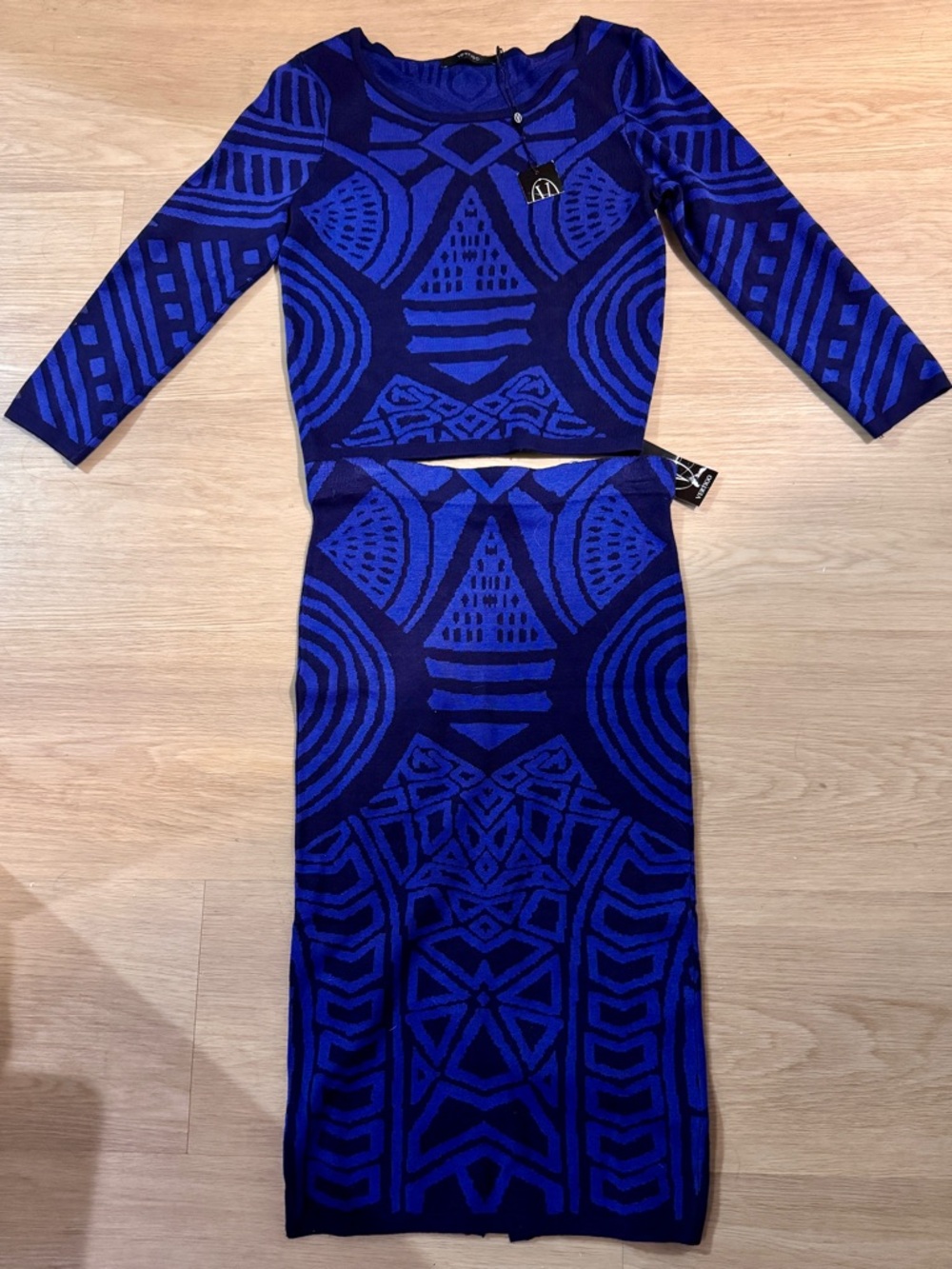 Blue & Black Geometric Knit Two-Piece Skirt / Sweater set